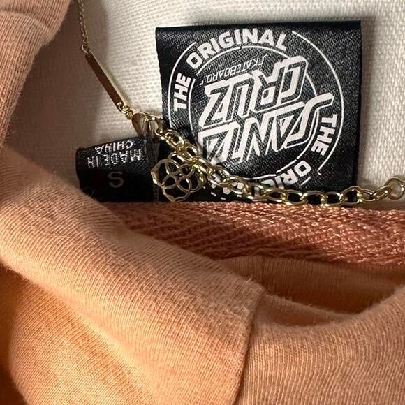 Santa Cruz Skateboard Reflective Pullover Mid weight Women’s Hoodie Size Small - Picture 4 of 4